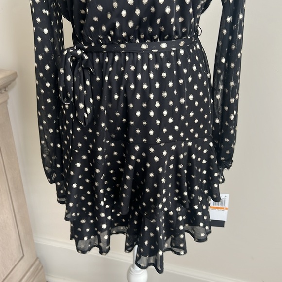 Woman’s city studio dress NWT size, small black and gold dress - Picture 3 of 7